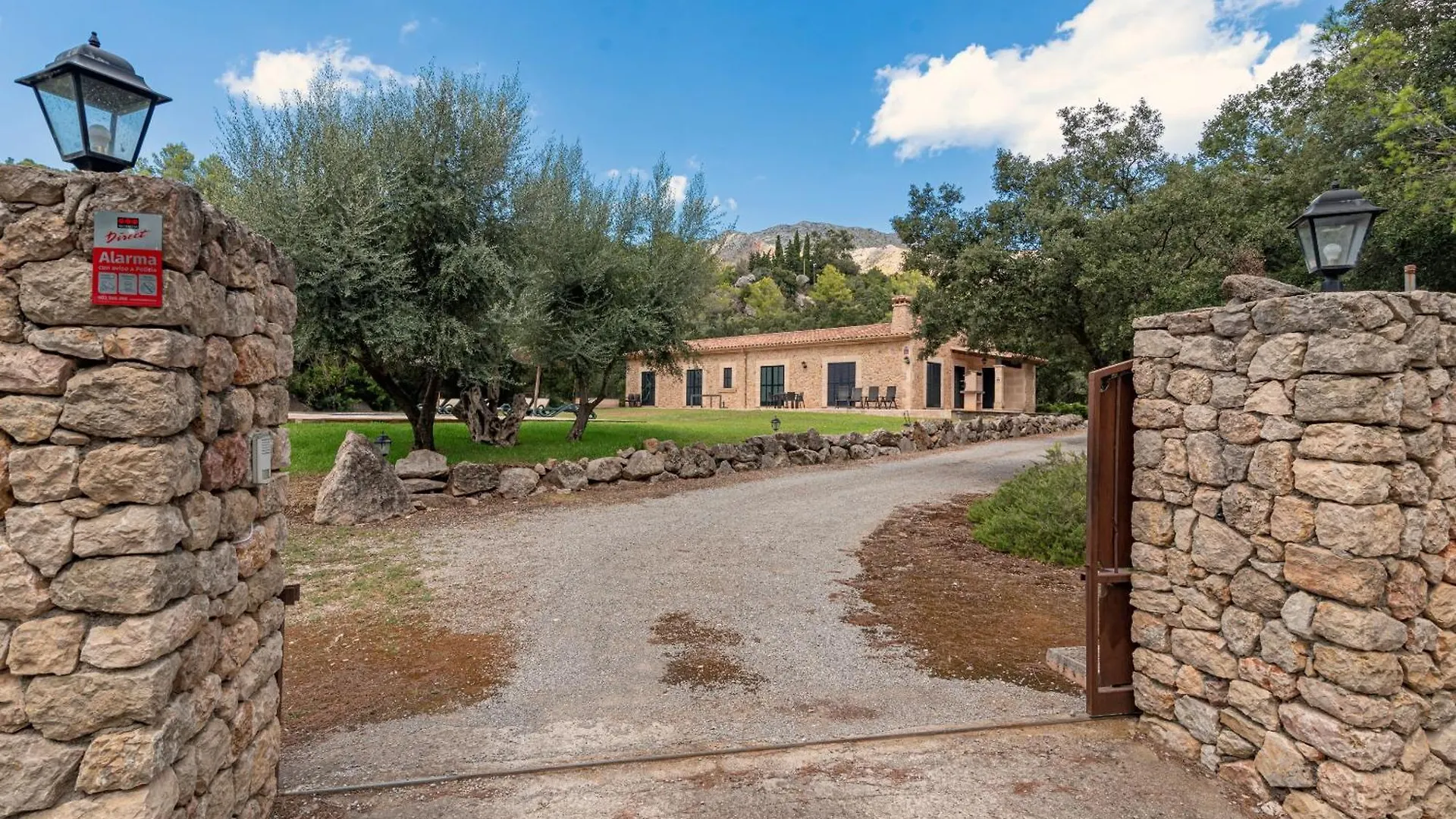 פוינסה Villa Son March By Sealand Villas 0*,
